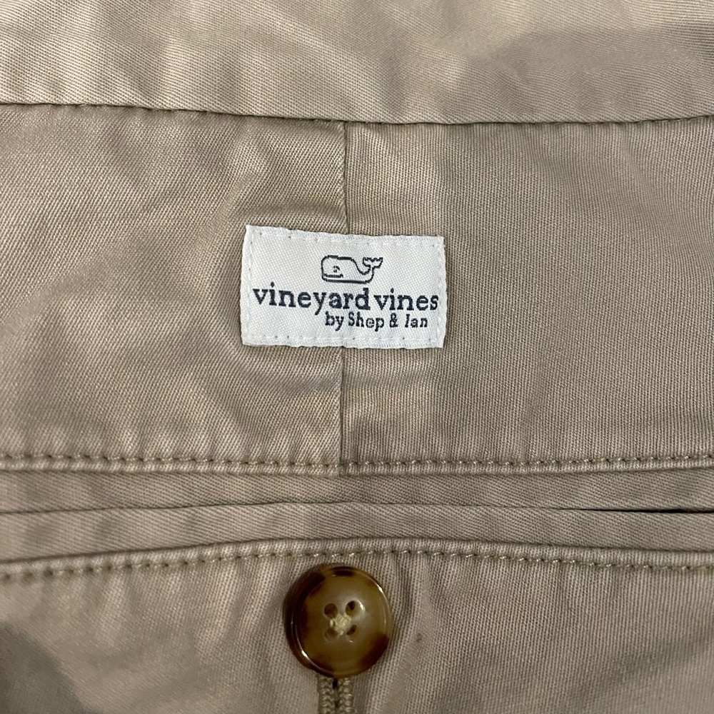 Sz 36 Great Condition Vineyard Vines Shorts 9”